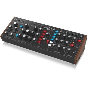 BEHRINGER MODEL D