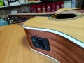 CORT MR 500E OP.3.jpg