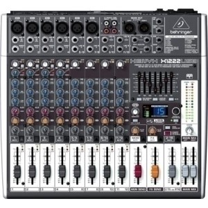 Behringer X1222USB