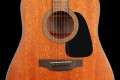 Gitara-akustyczna-TAKAMINE-GLD11E-NS-pickguard.jpg