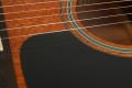 Gitara-akustyczna-TAKAMINE-GLD11E-NS-struny.jpg